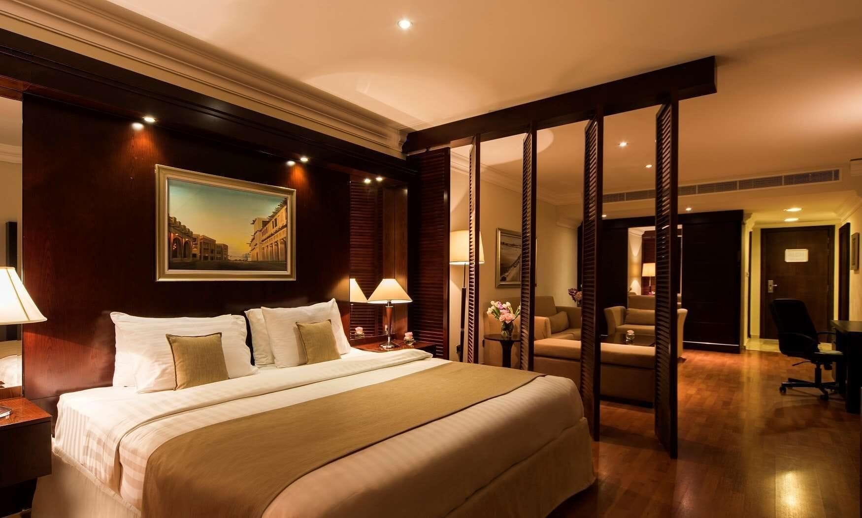 Deluxe King Suite