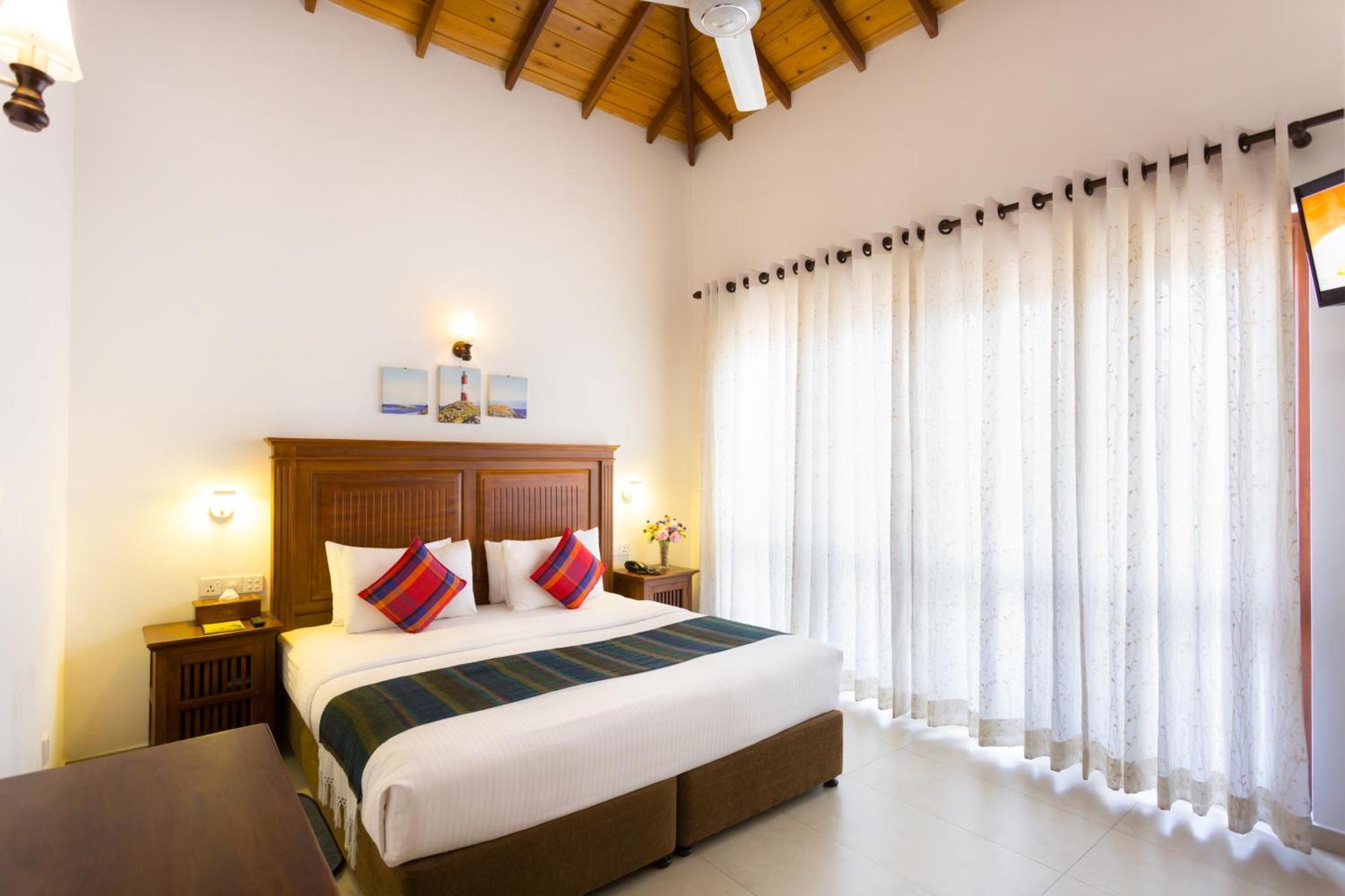 Deluxe Double Room with Balcony & Free Late Check Out