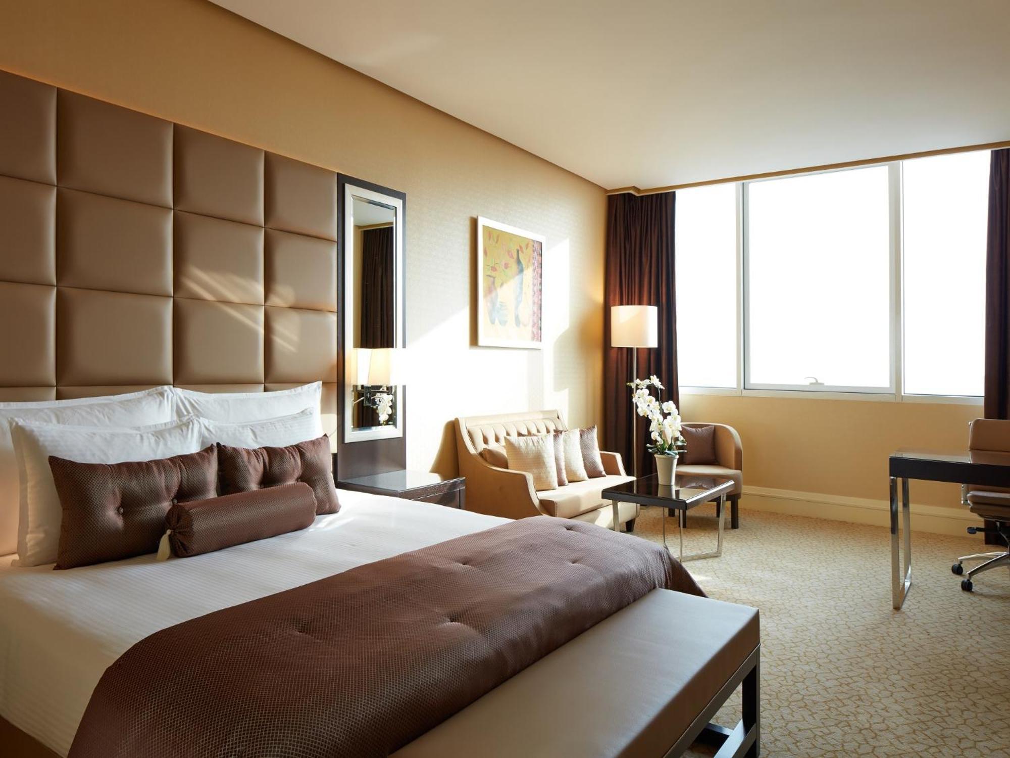 Club Executive Suite