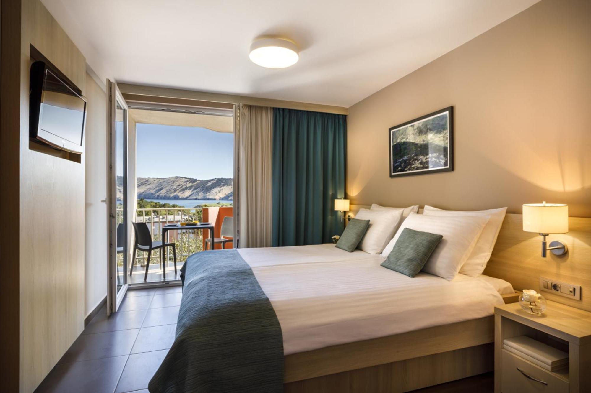 Room for 2 - Lopar Hotel