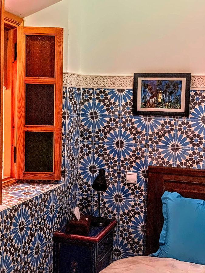Twin Room with Private External Bathroom