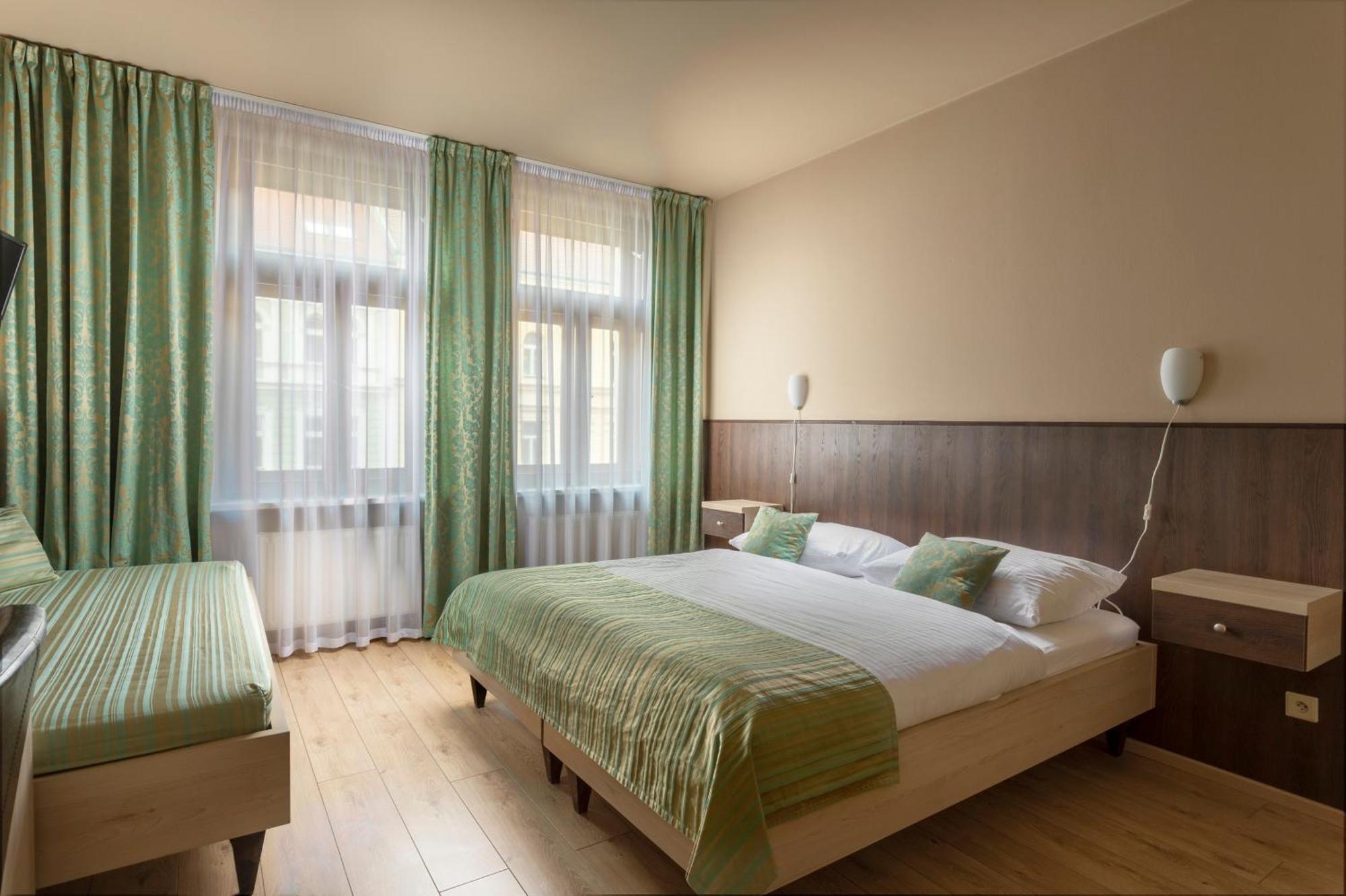 Standard Double Room with Extra Bed