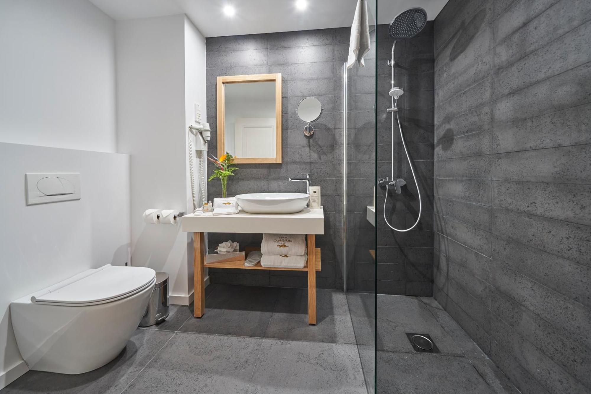 Superior Twin Room with Sea View