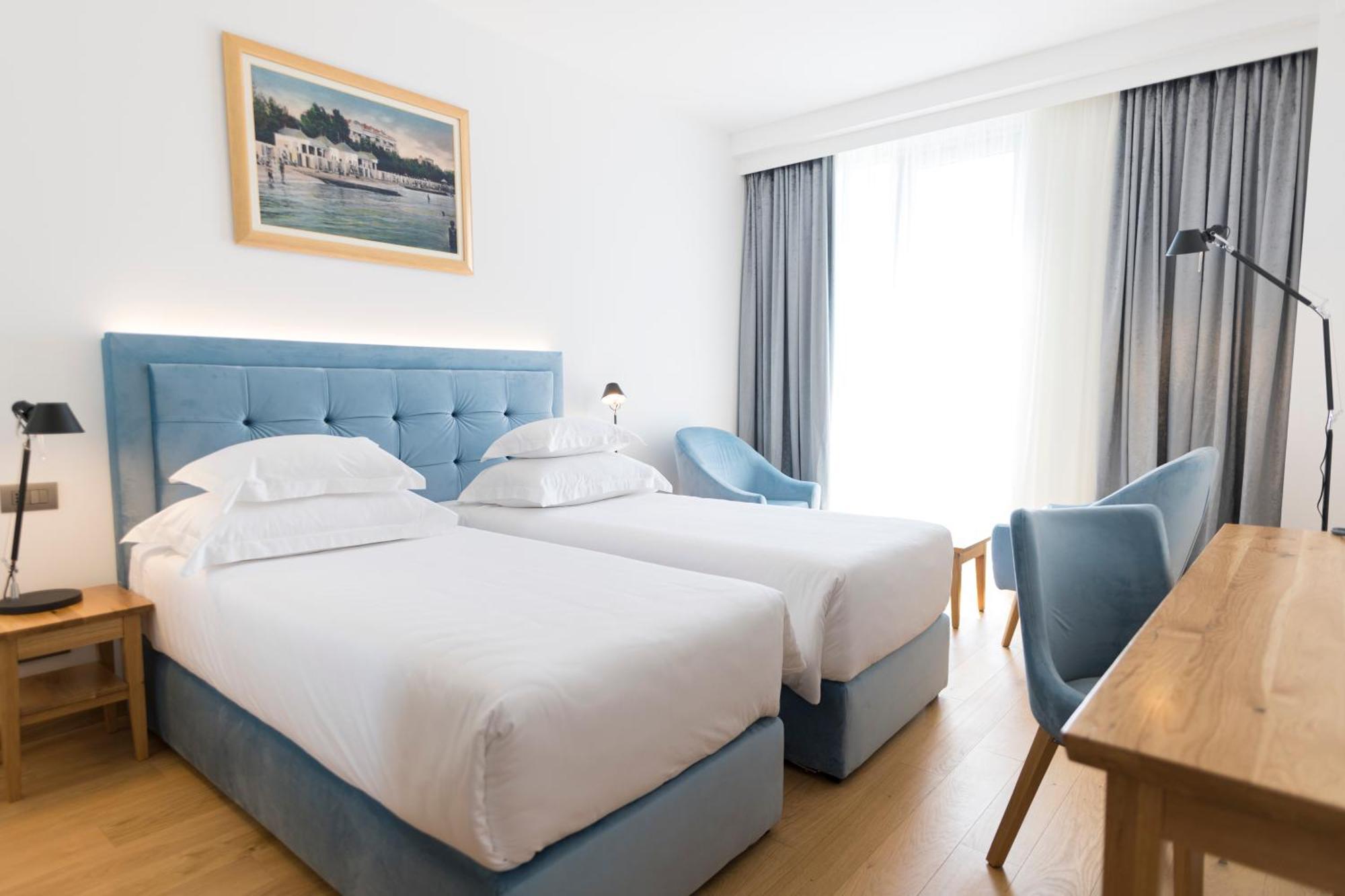 Premium Double or Twin Room with Sea View
