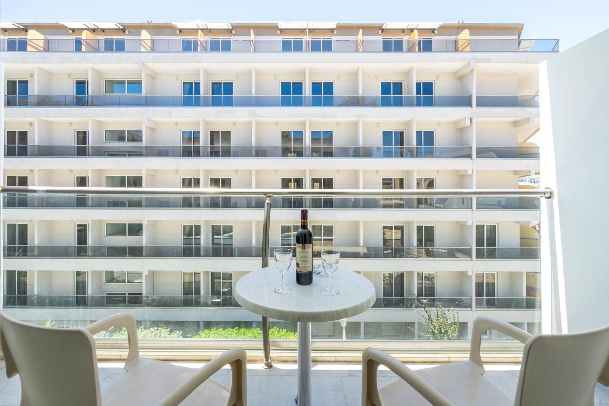 Superior Double or Twin Room with City View