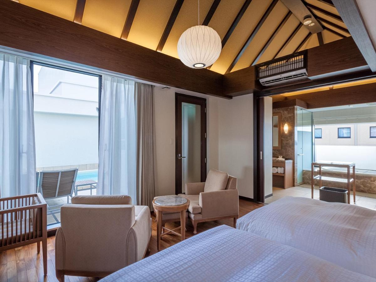 EXES Pool Villa Suite 57㎡ with Lounge Access