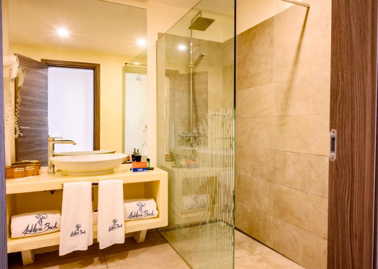 Triple Room with Garden View