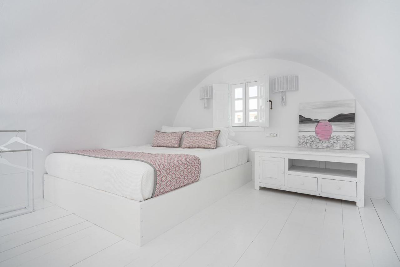 Diamond 4 Bedroom Sunset & Sea View Villa with Private Pool & Hot Tub