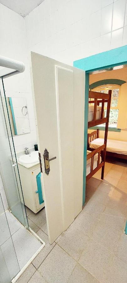 Single Bed in Mixed Dormitory Room