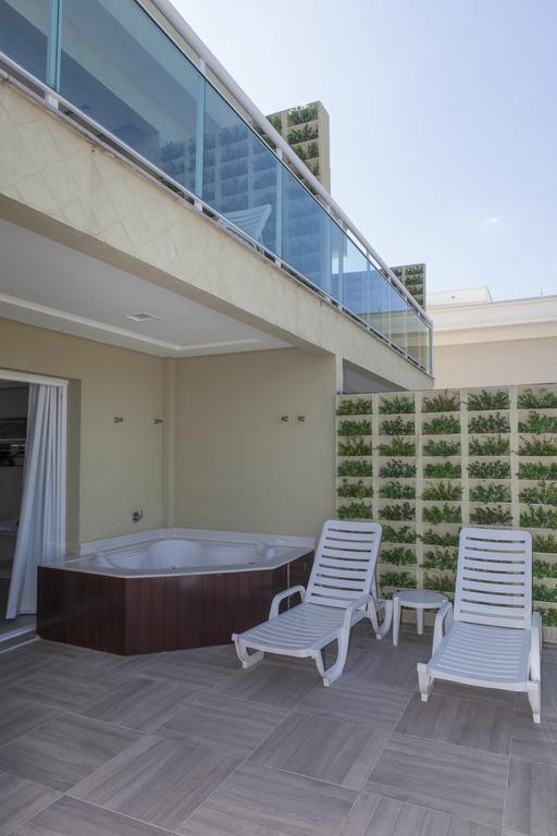 Premium Suite with Ocean View