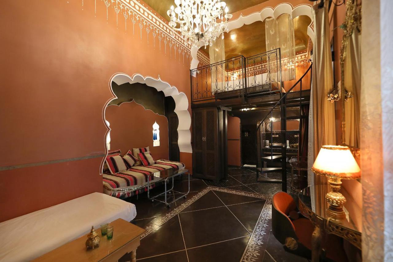 Benares Suite