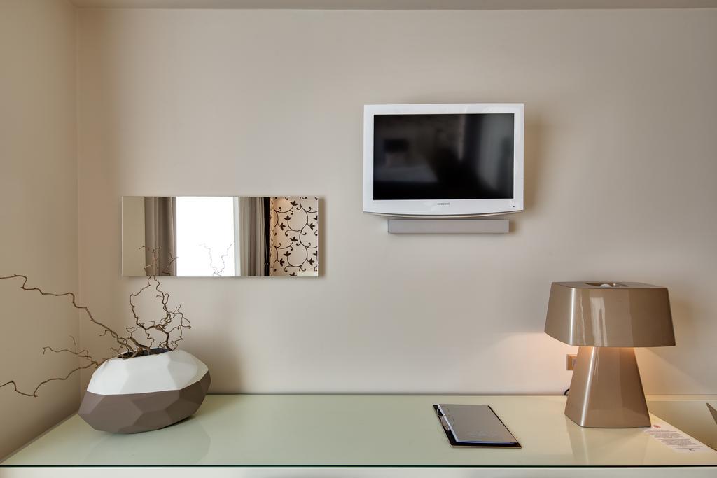 Junior King Suite