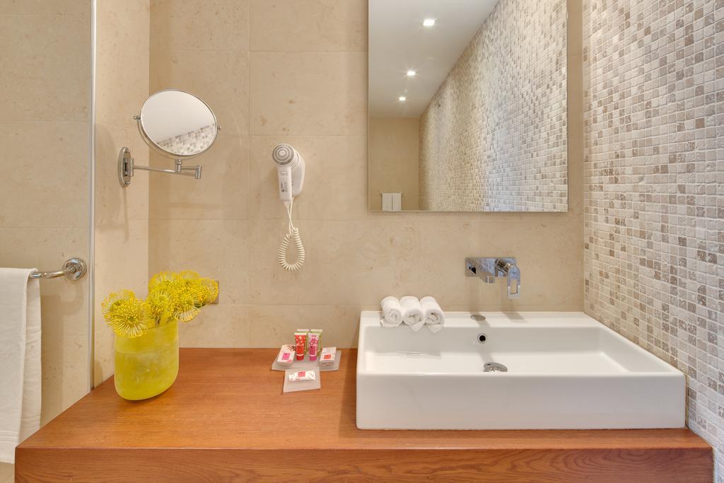 Comfort Single Room
