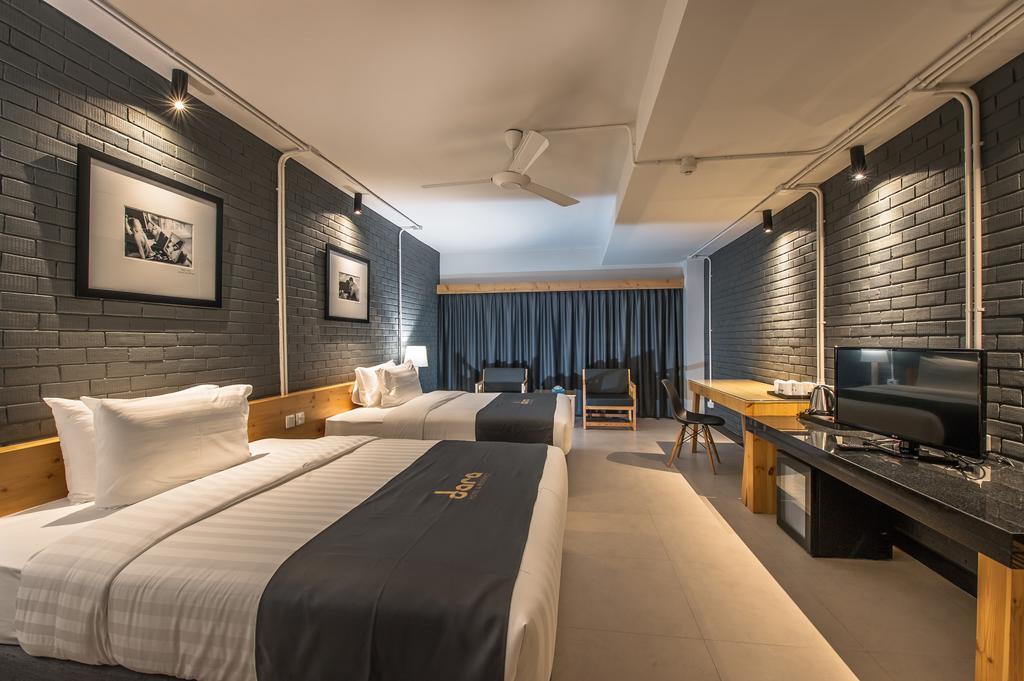 Deluxe Room 2 Queen Beds