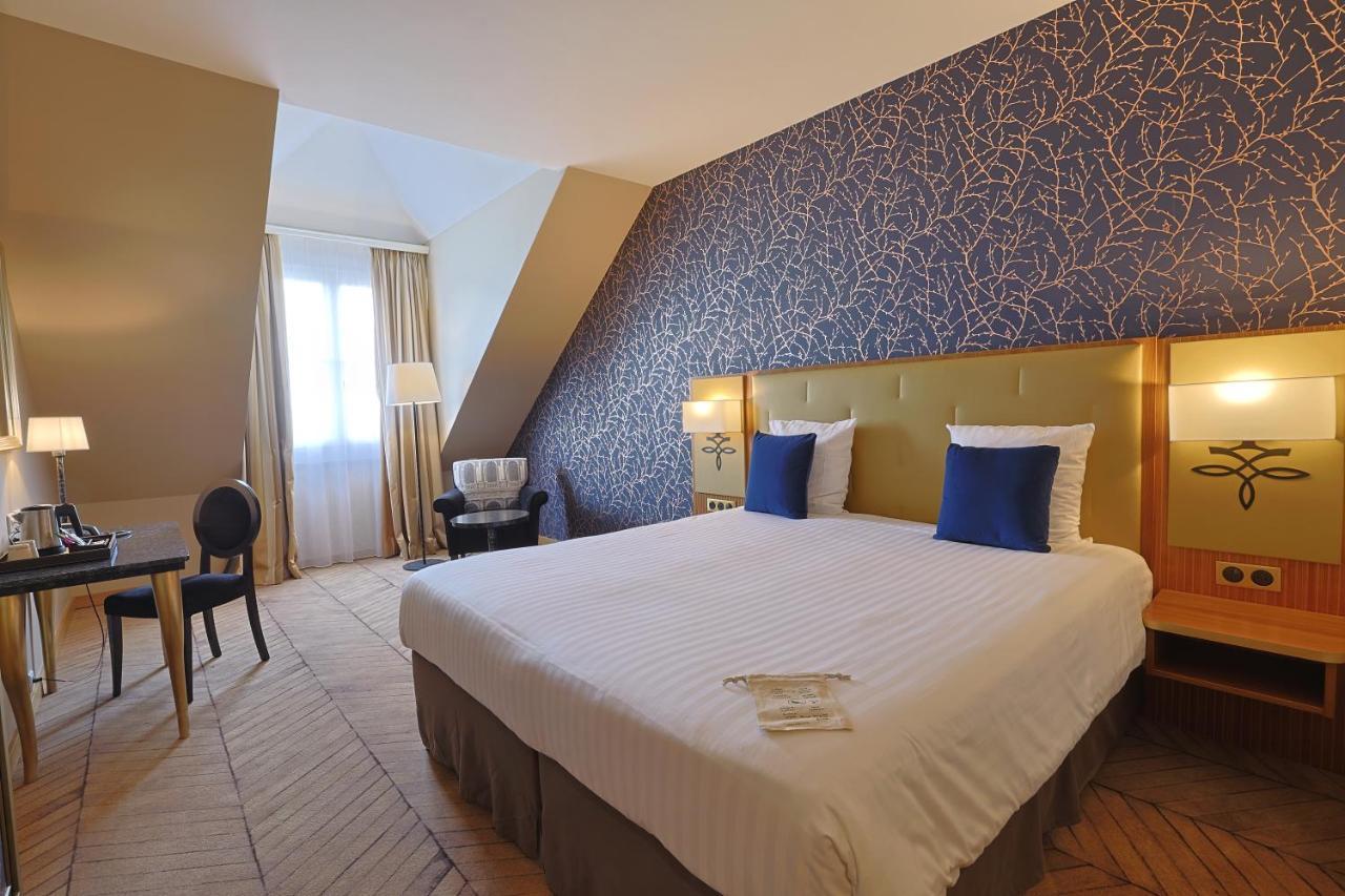 Double Room With One King Size Bed