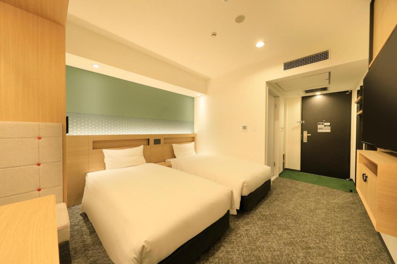 Twin Room - Non-Smoking