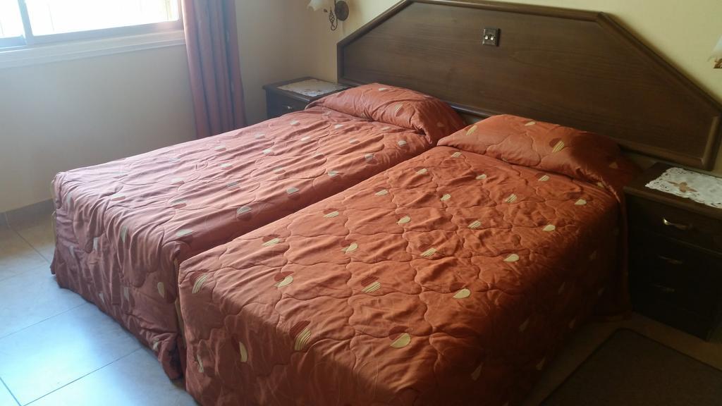 Two-Bedroom Apartment (4 - 5 Adults)