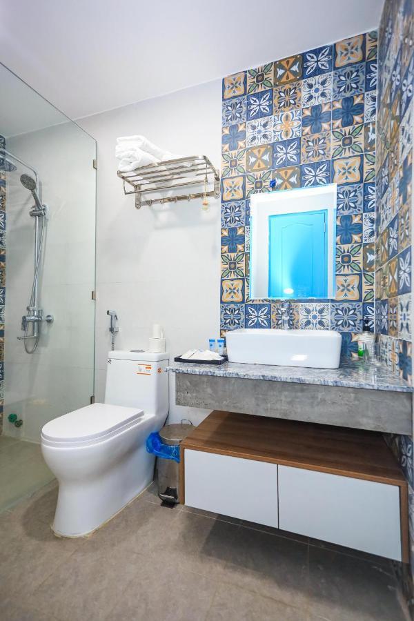 Deluxe Twin Room with Sea View