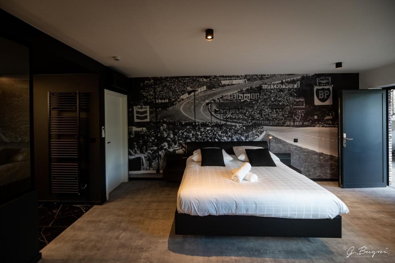 Suite with Spa Bath