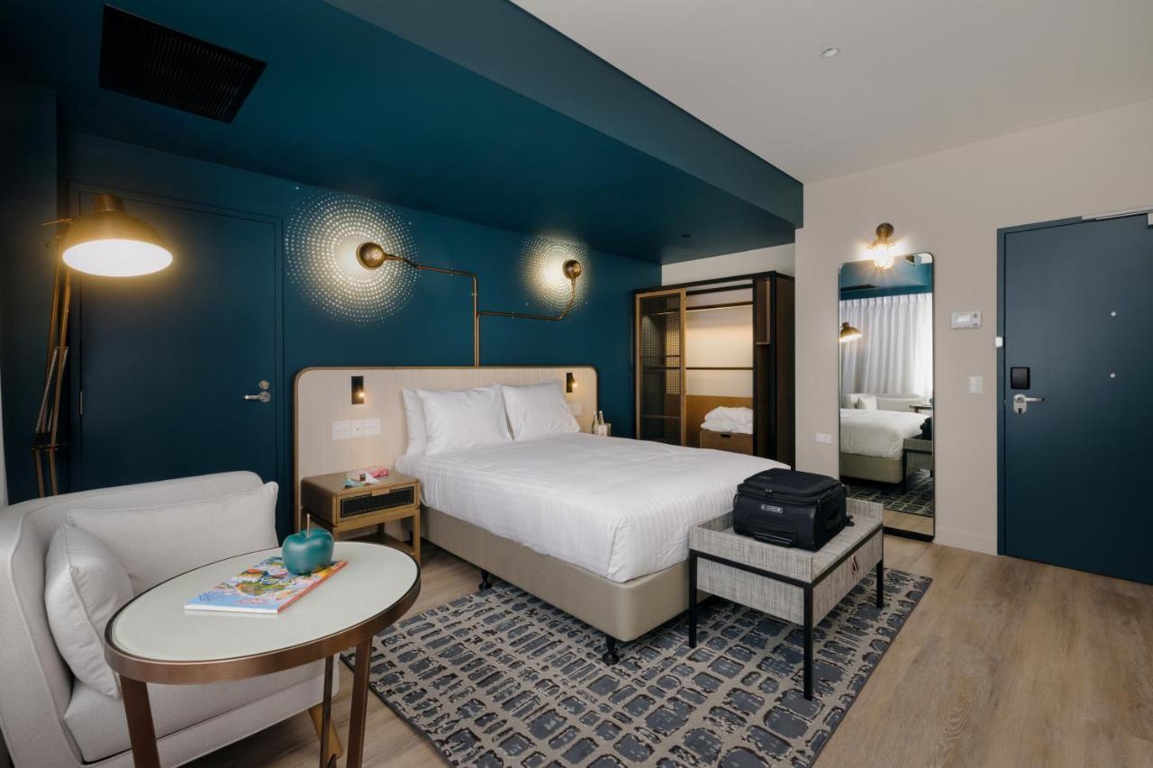 Standard Queen Room - Accessible