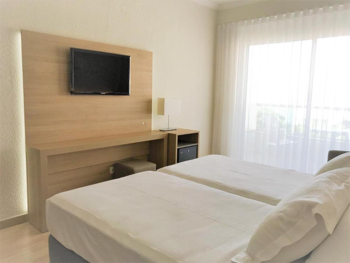Twin Room with Pool View (2 Adults + 1 Children)