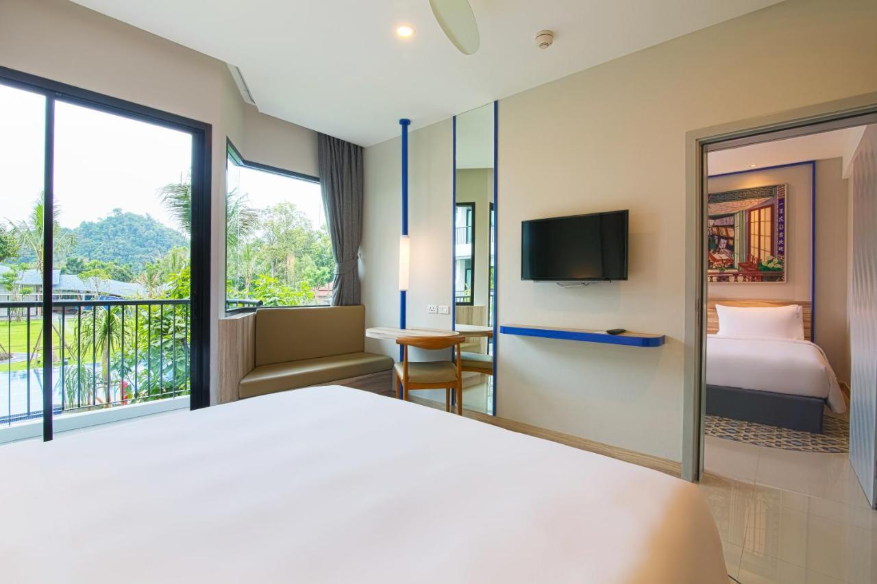 Two Bedroom Family Pool View