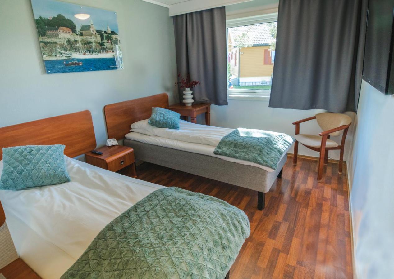 Twin Room