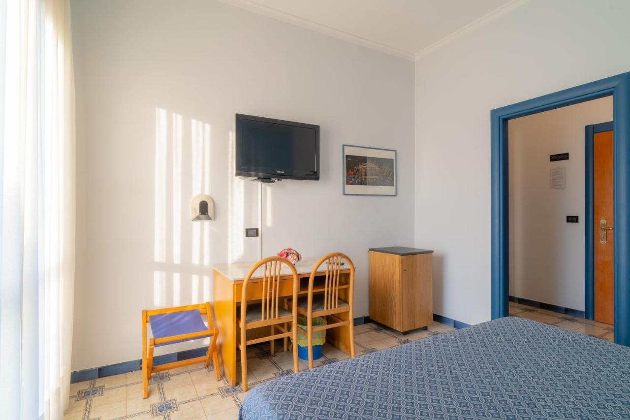 Single Room with Garden View