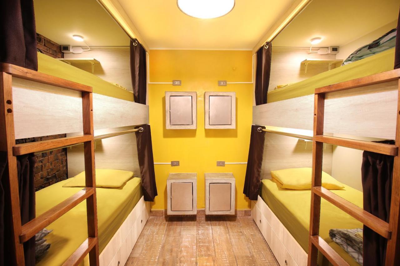 Quadruple Room with Private Bathroom