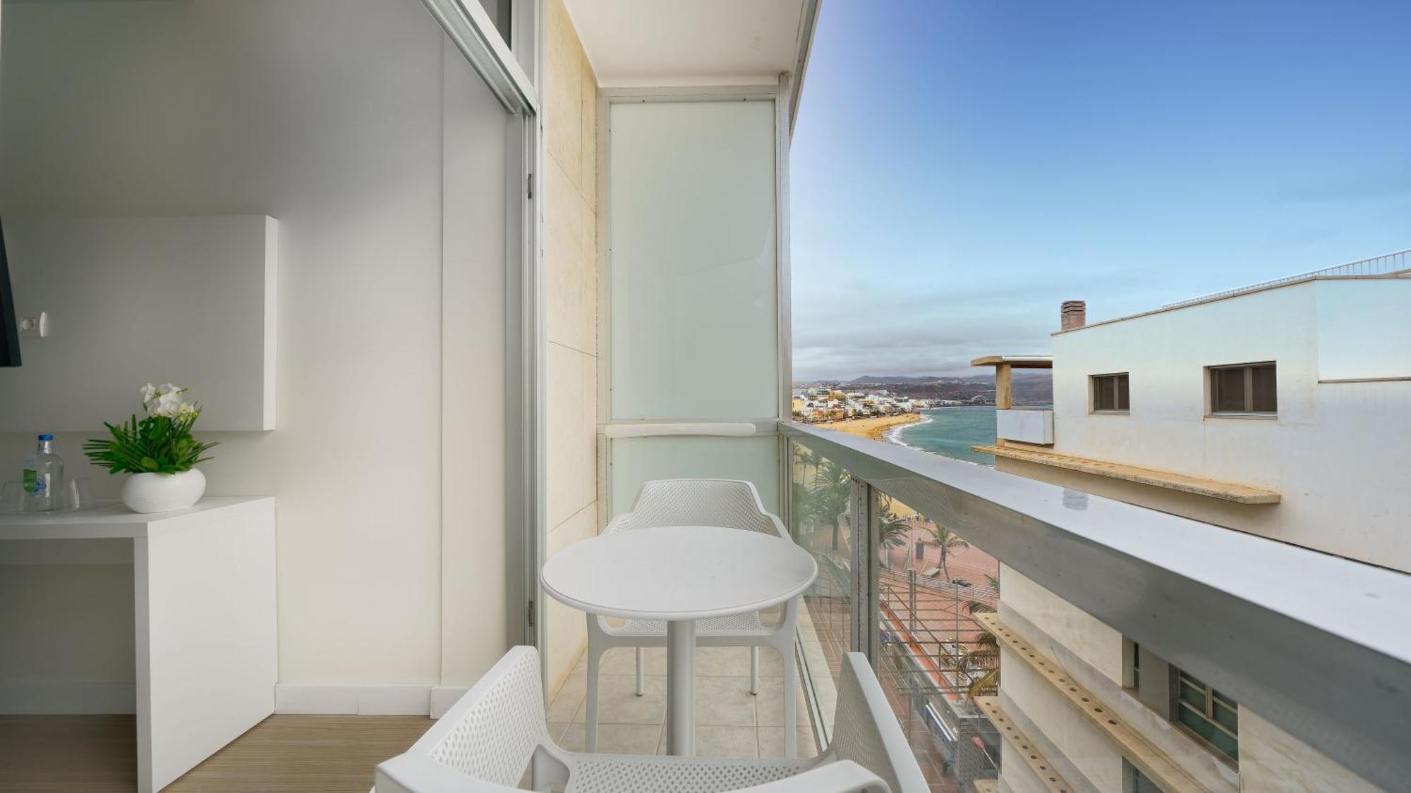 Twin Room with Sea View