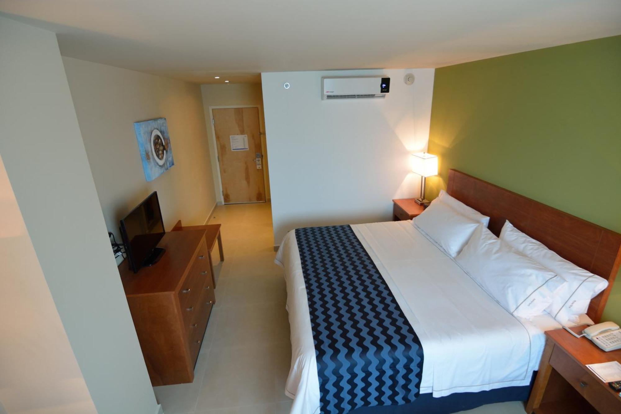 Standard King Room - Disability Access