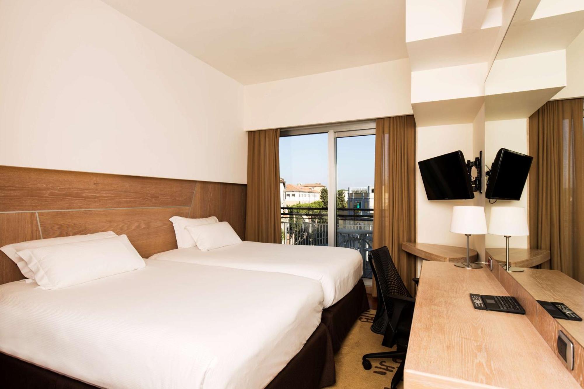 Twin Room - Mobility Access