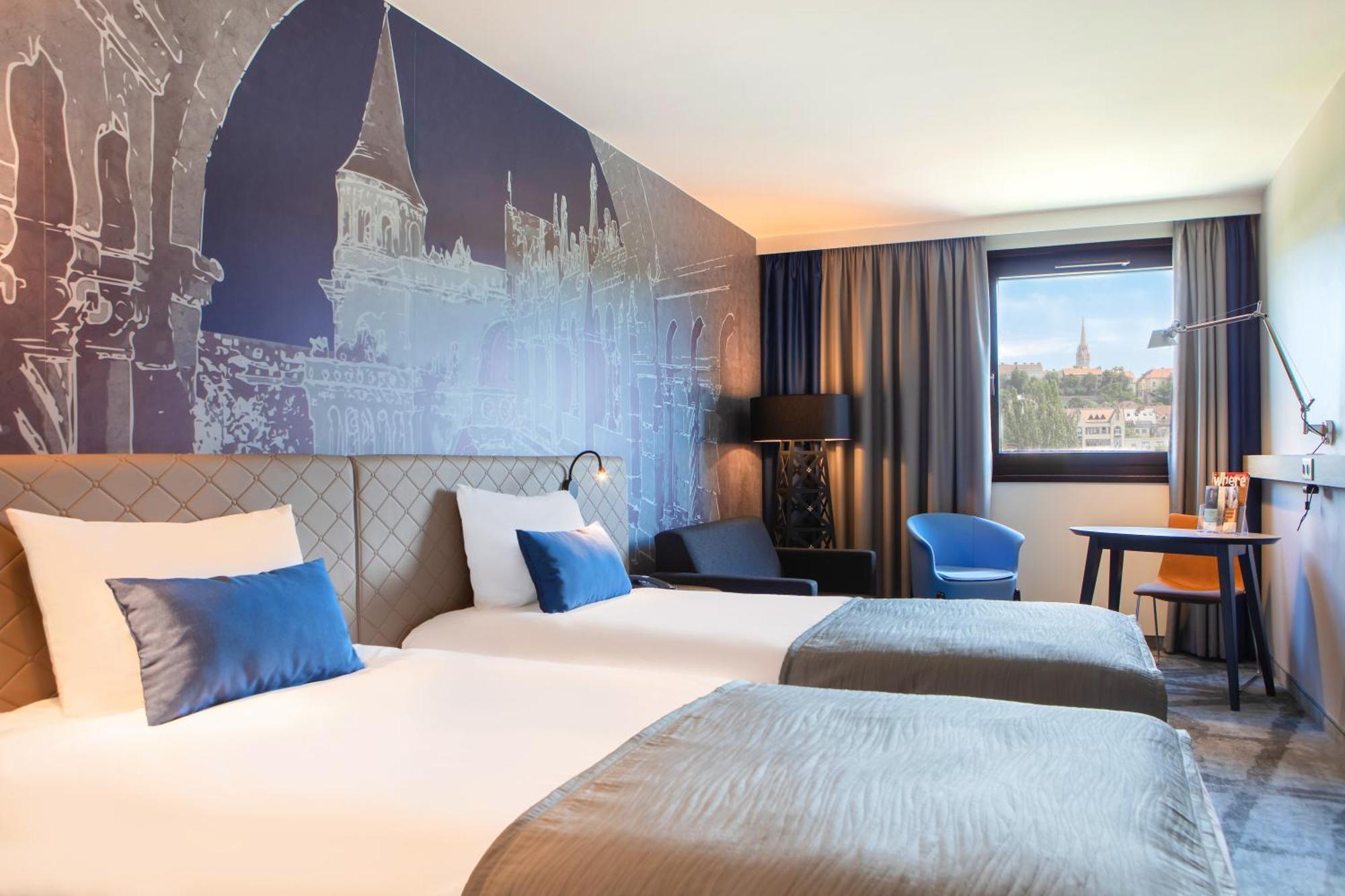 Superior Room with two single beds