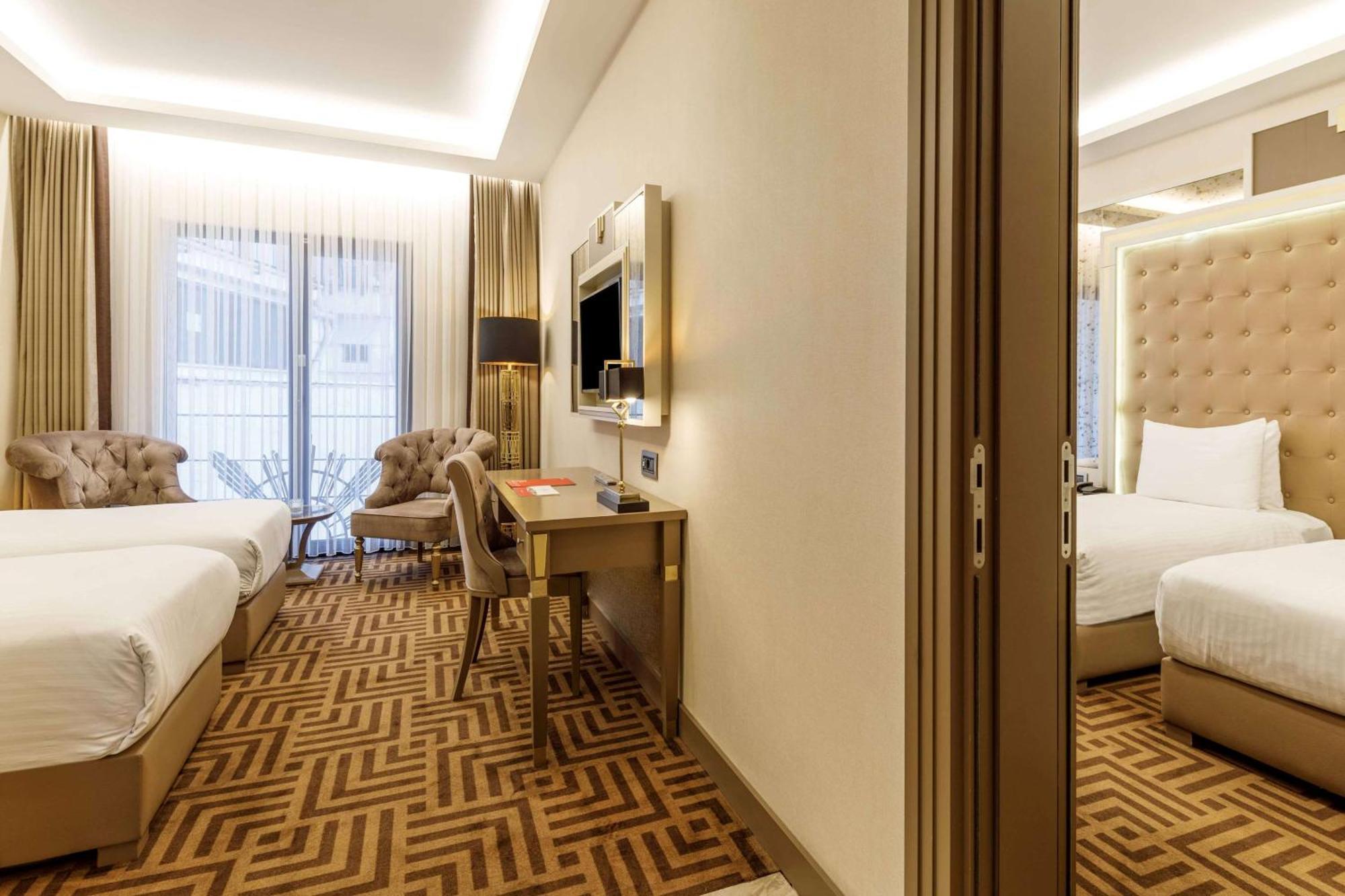 Twin Room with 2 Single Beds