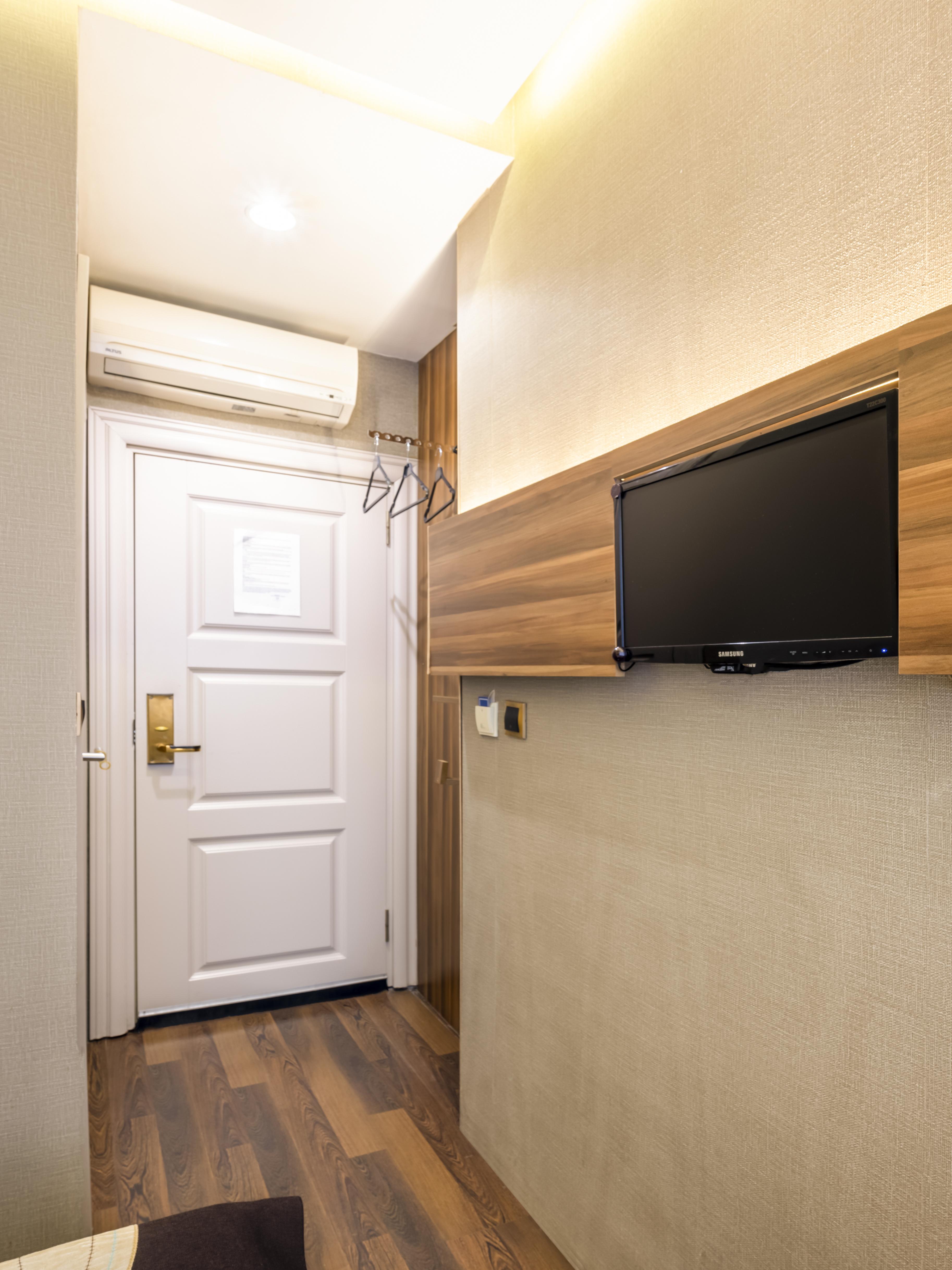 Single Room