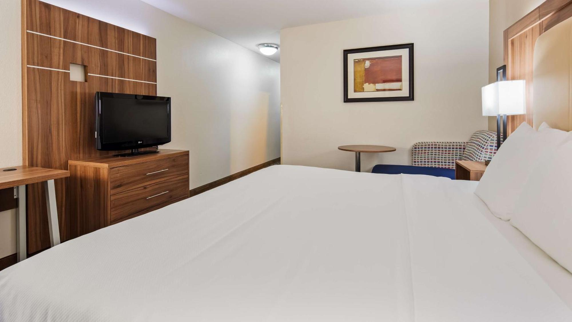 King Room - Non-Smoking