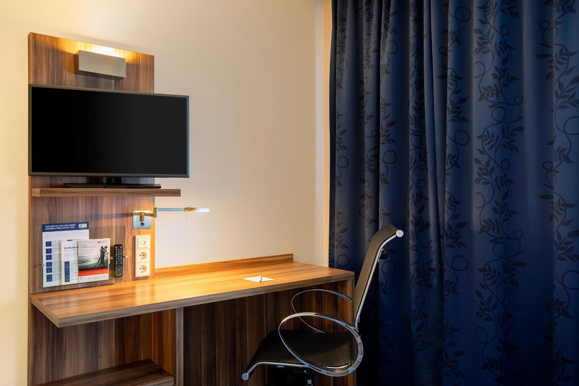 Double Room with Courtyard View