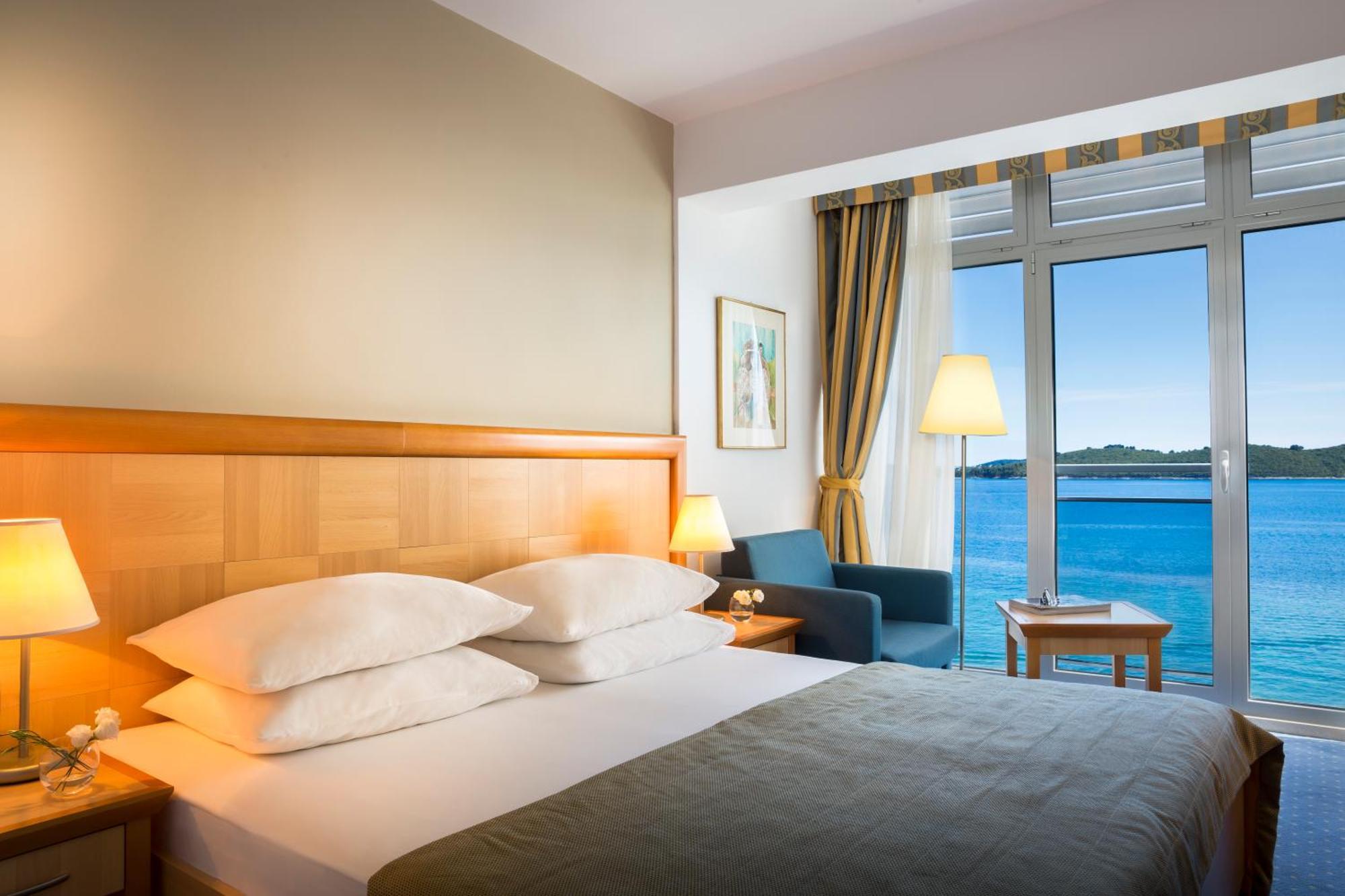 Superior Double Room with Sea View