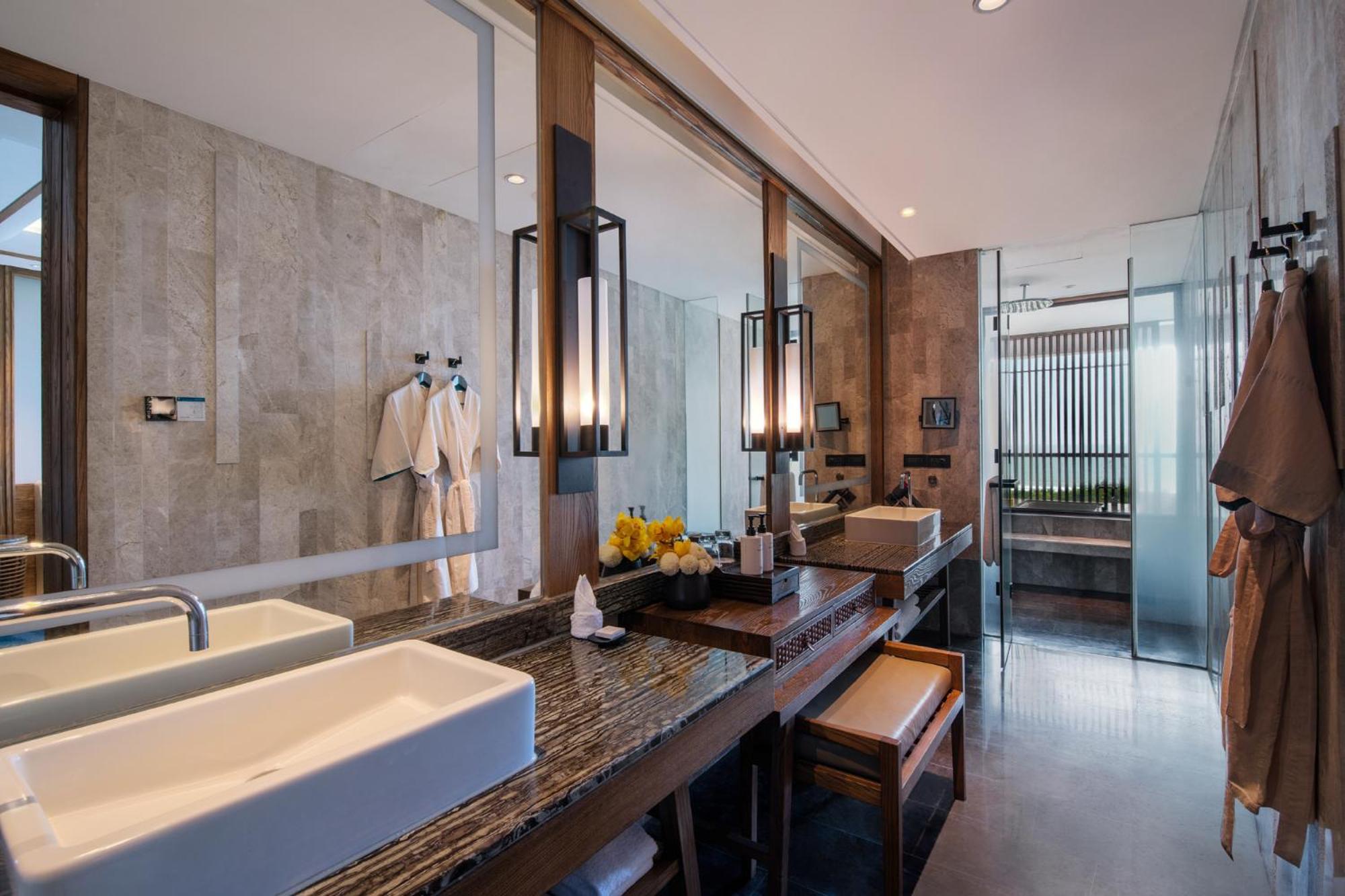 2 Bedroom Suite Ocean View