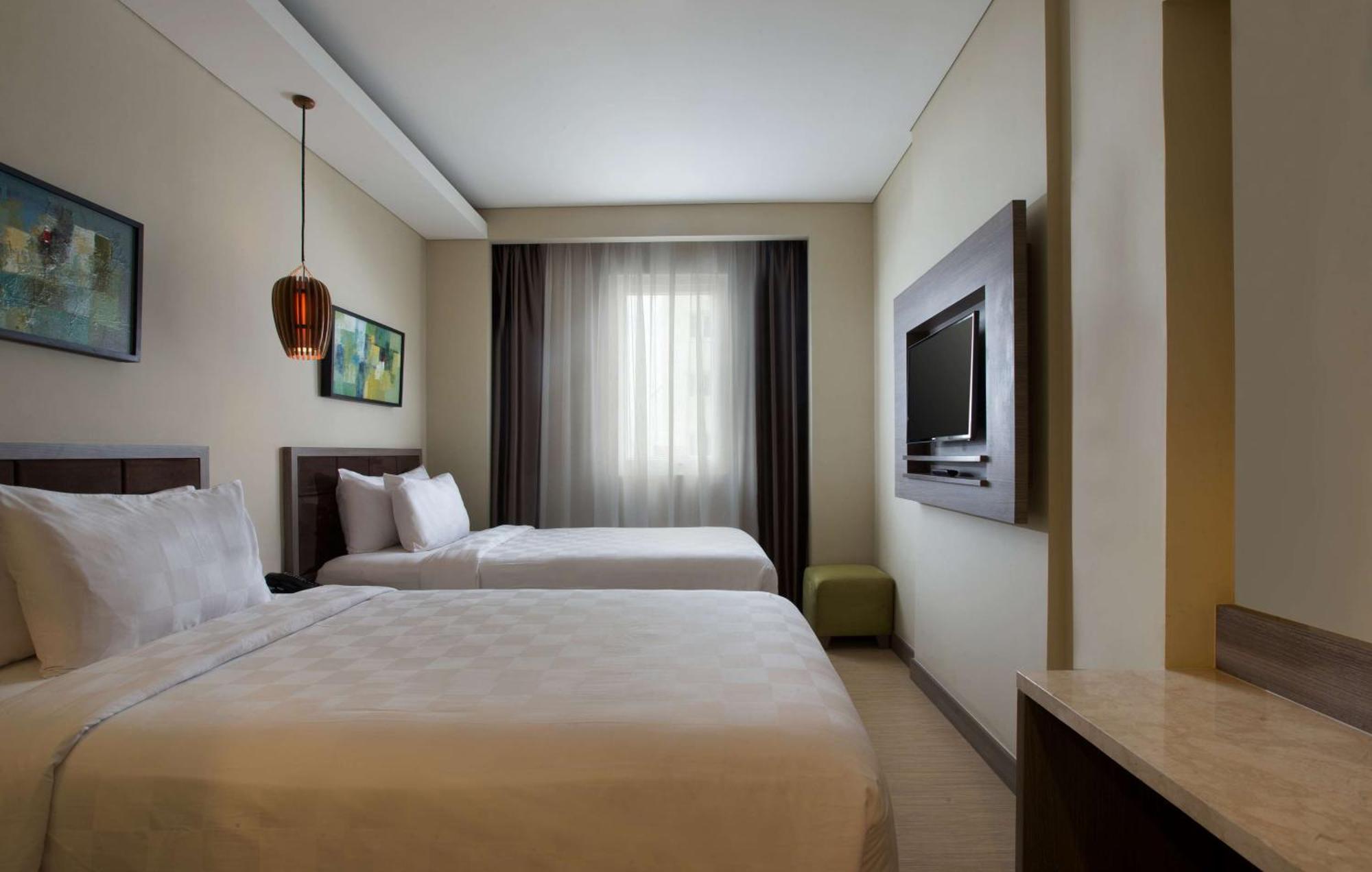 Superior Twin Room – Non-Smoking
