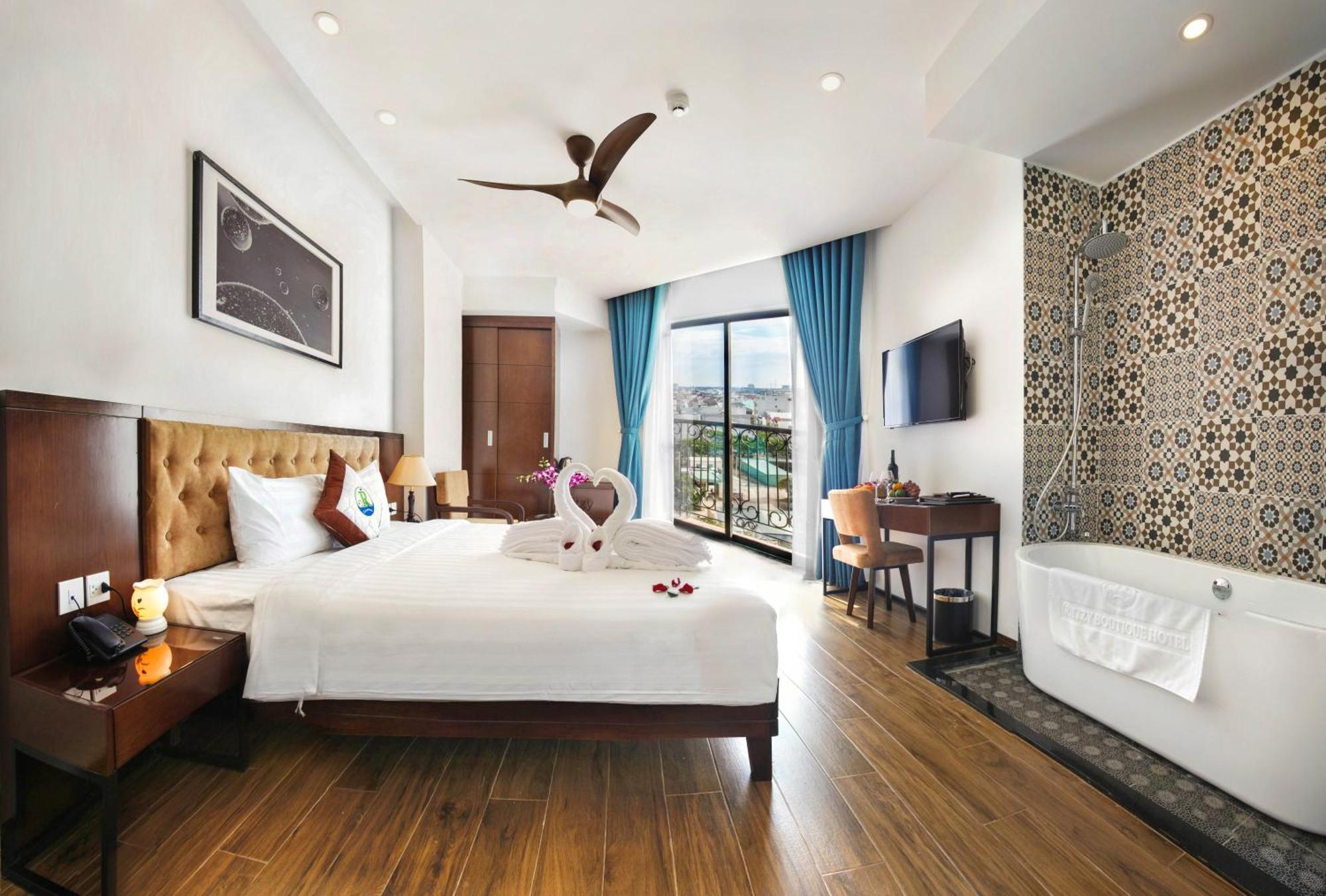 Suite with City View