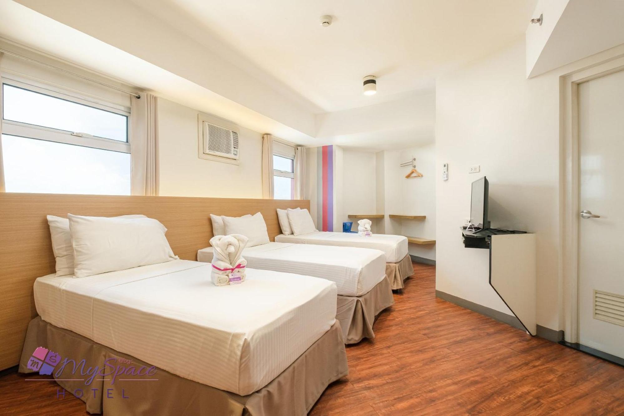 Supreme Triple Room