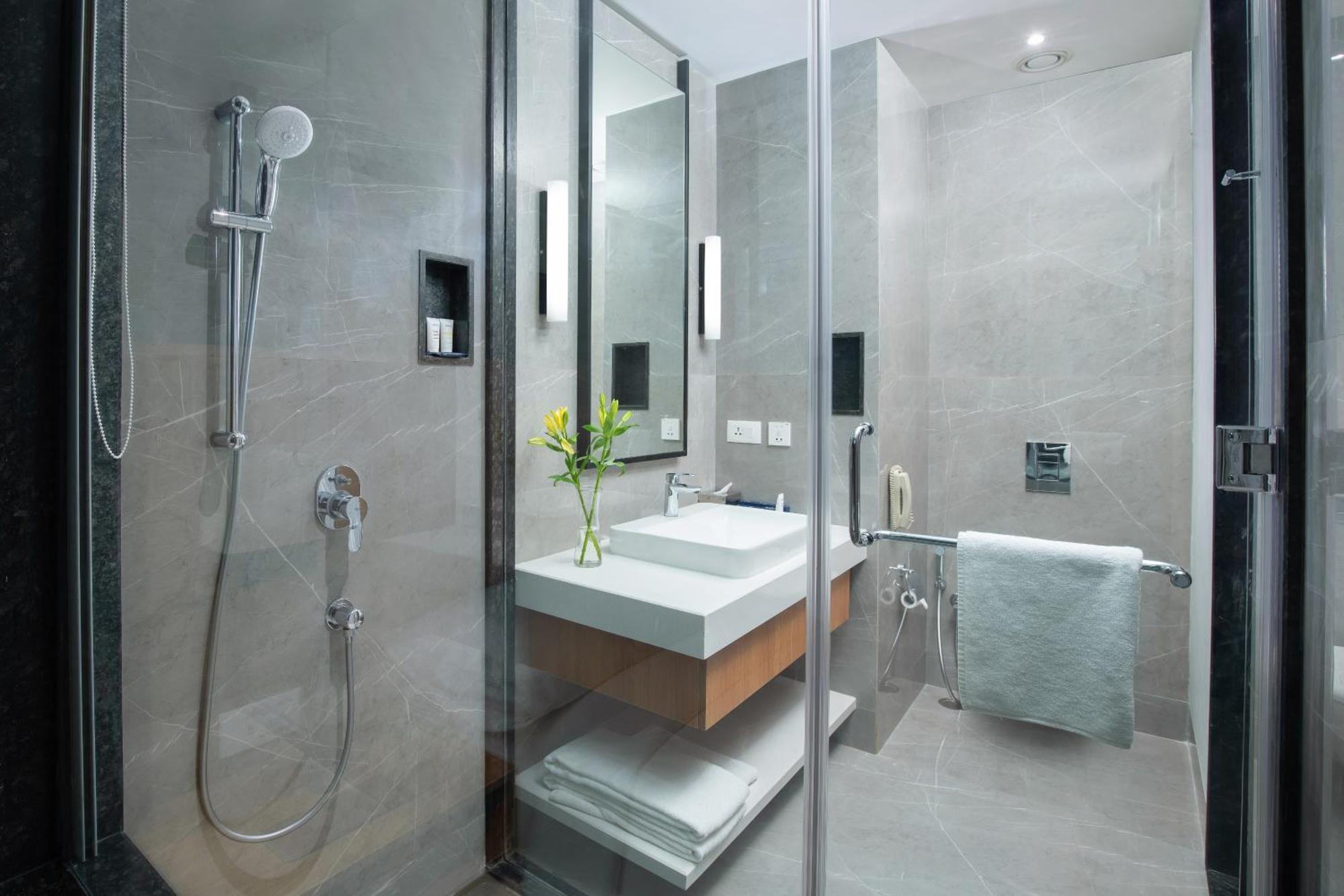 Deluxe Room with complimentary 3hr early check-in and check-out (subject to availability)