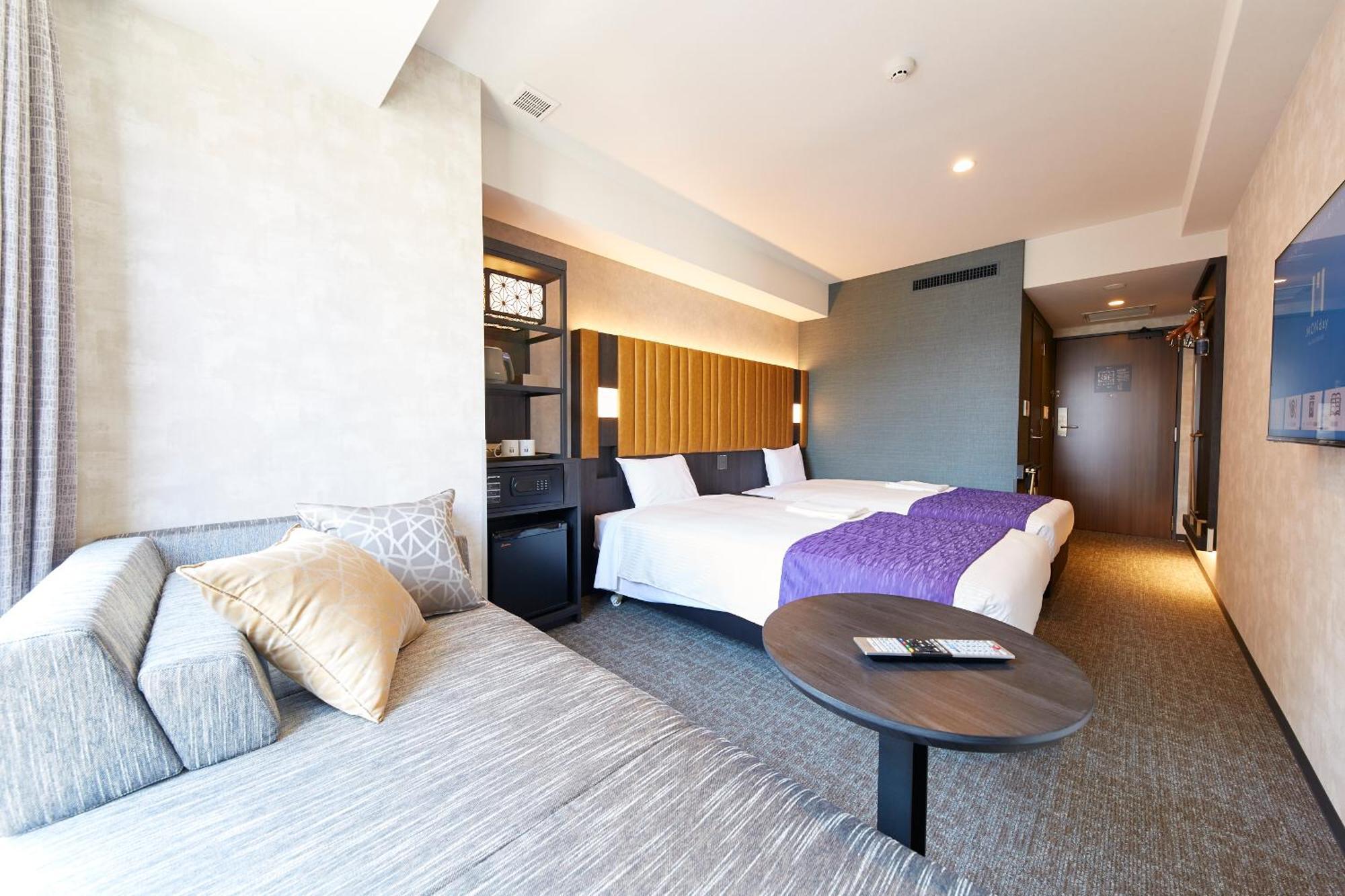 Standard King Room