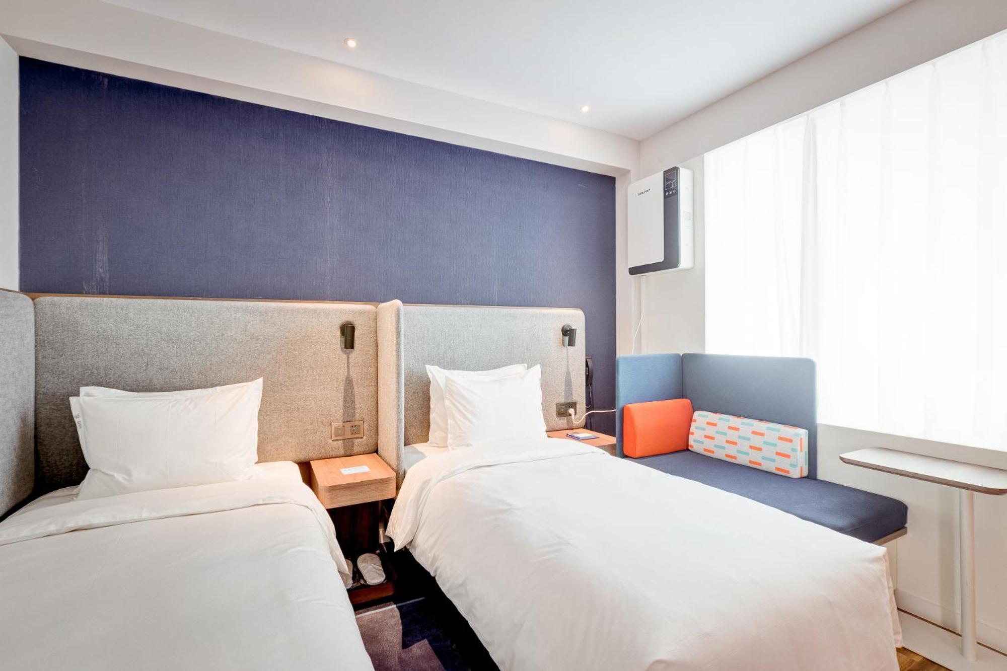 Standard Twin Room with Extra Floor Space