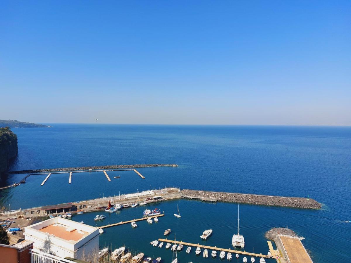 Double or Twin Room with Sea View