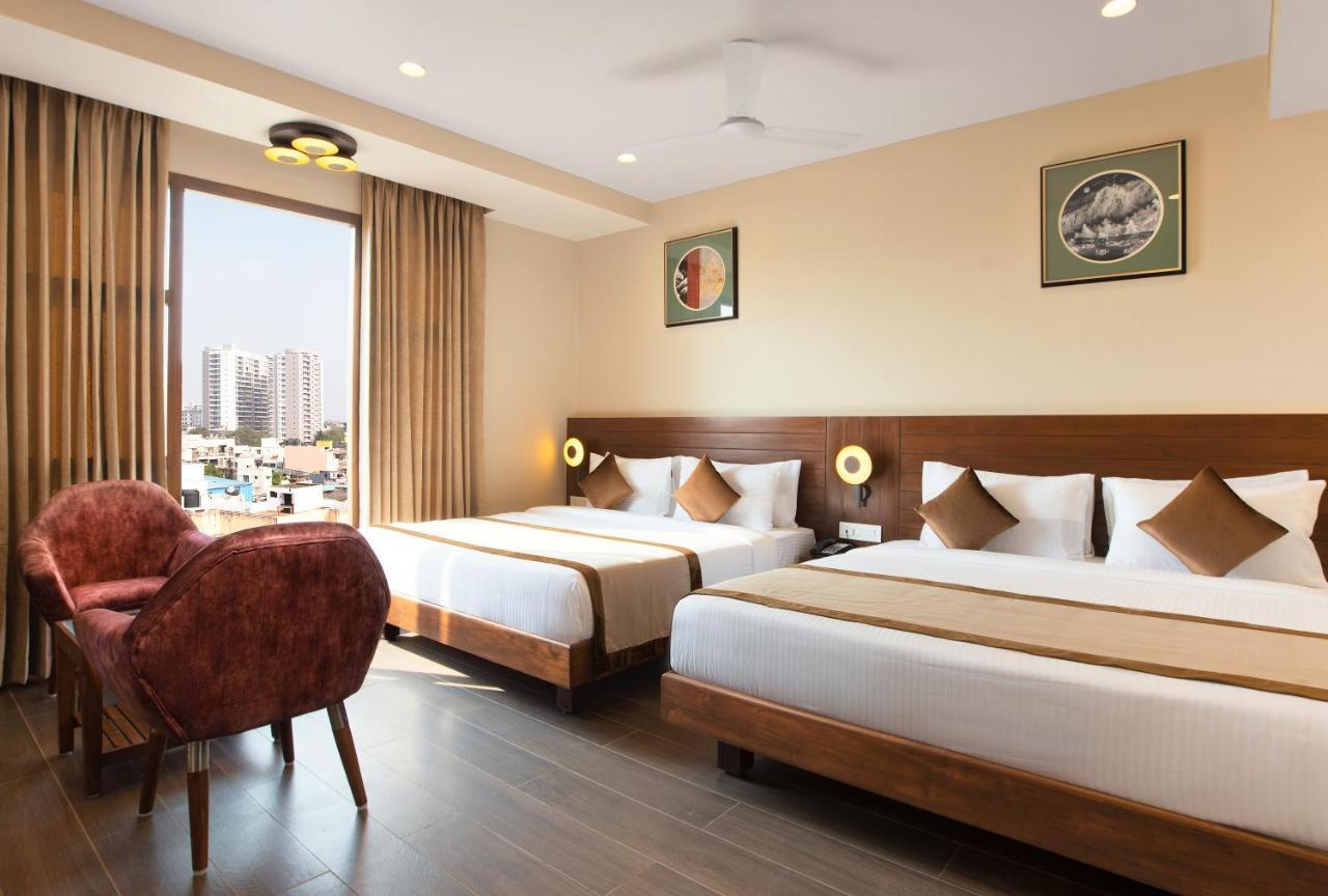 Premium Quadruple Room