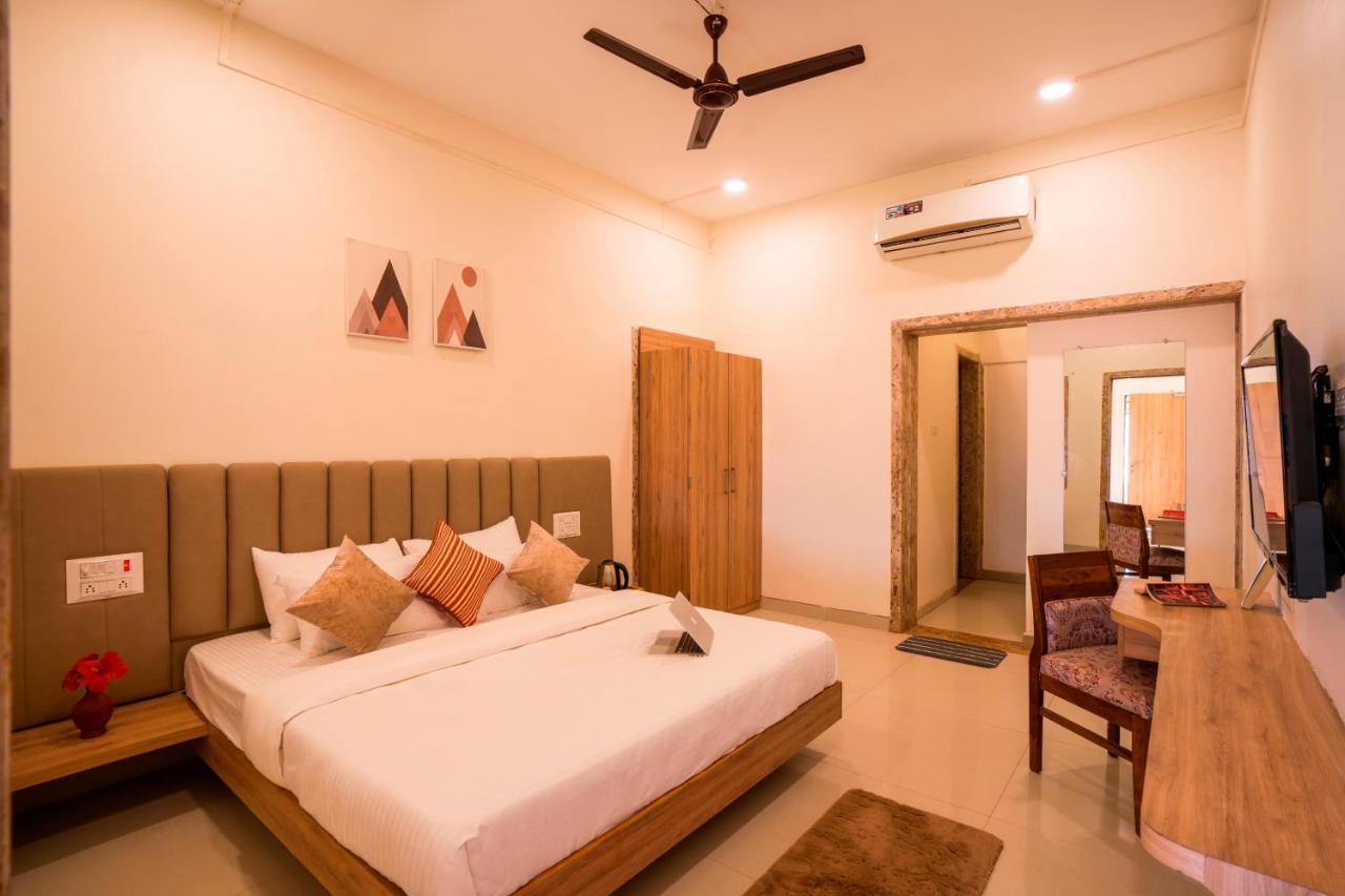 One-Bedroom Bungalow