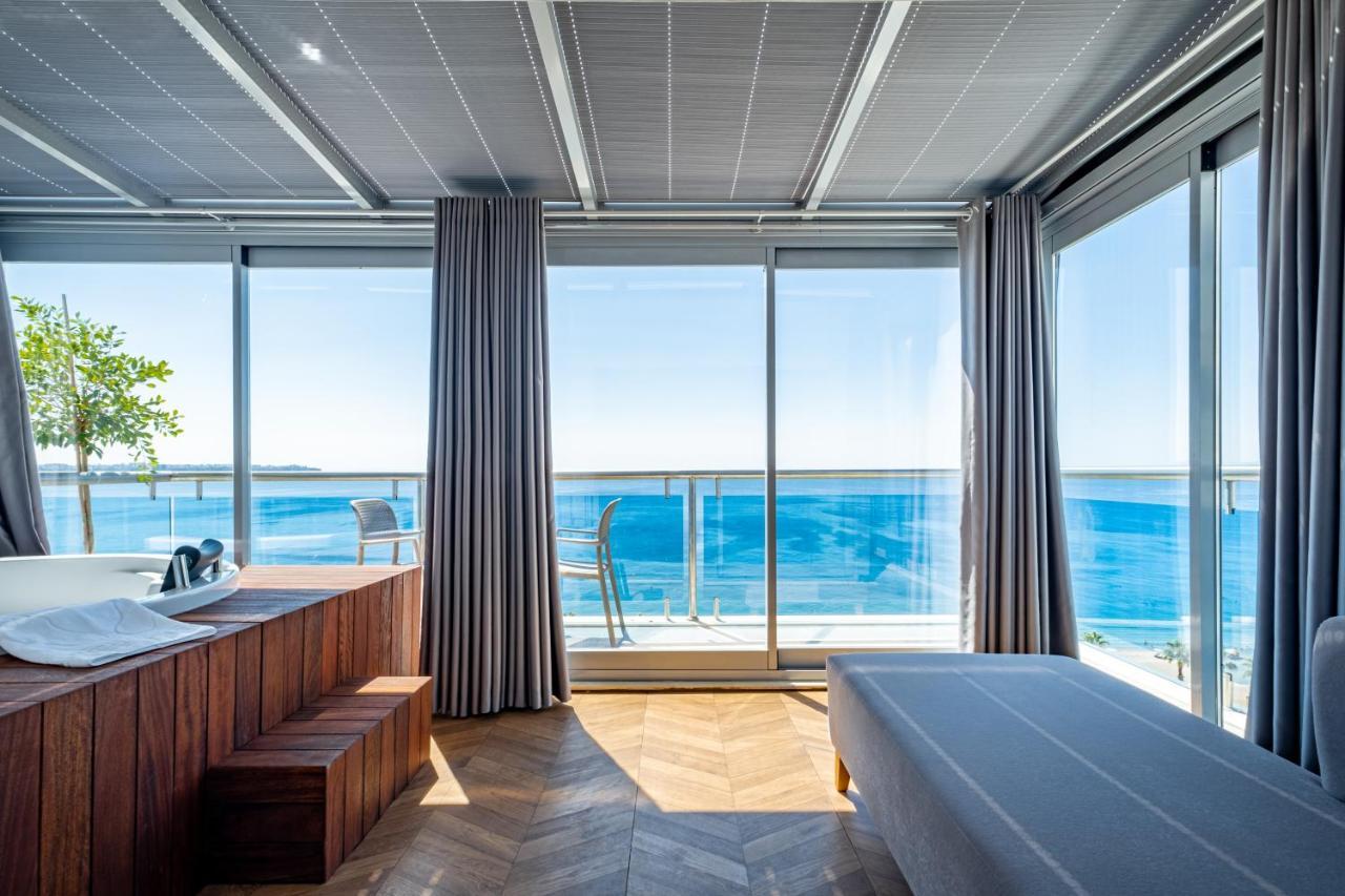 Terrace Suite with Jacuzzi