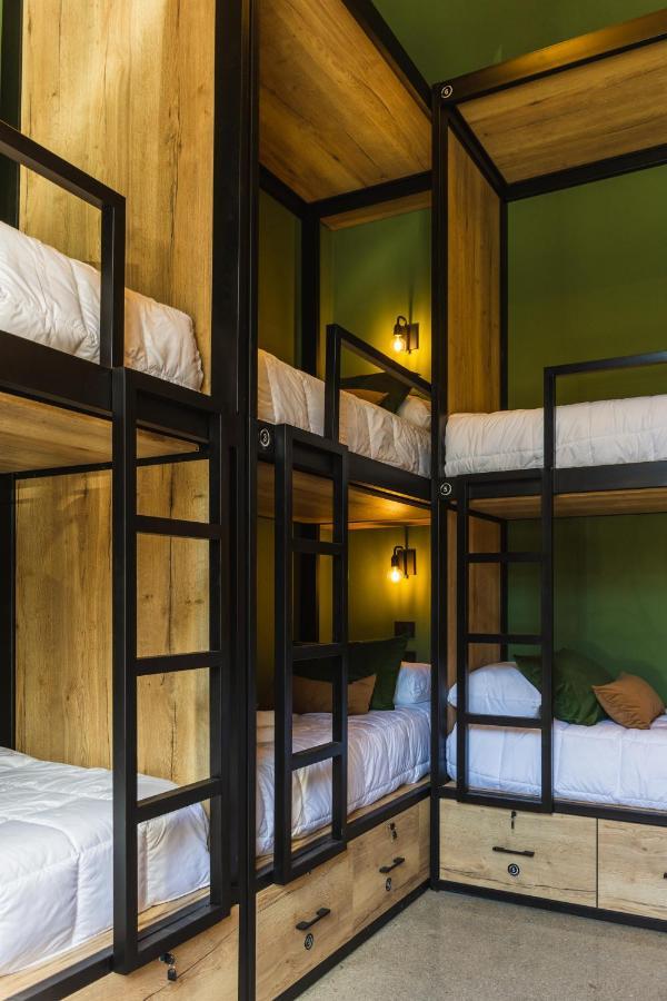 Bed in 6-Bed Mixed Dormitory Room
